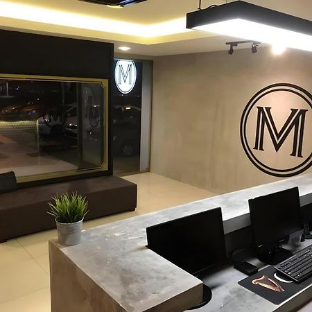 Monaco Boutique Hotel Sadong Jaya Kota Kinabalu Bagian luar foto