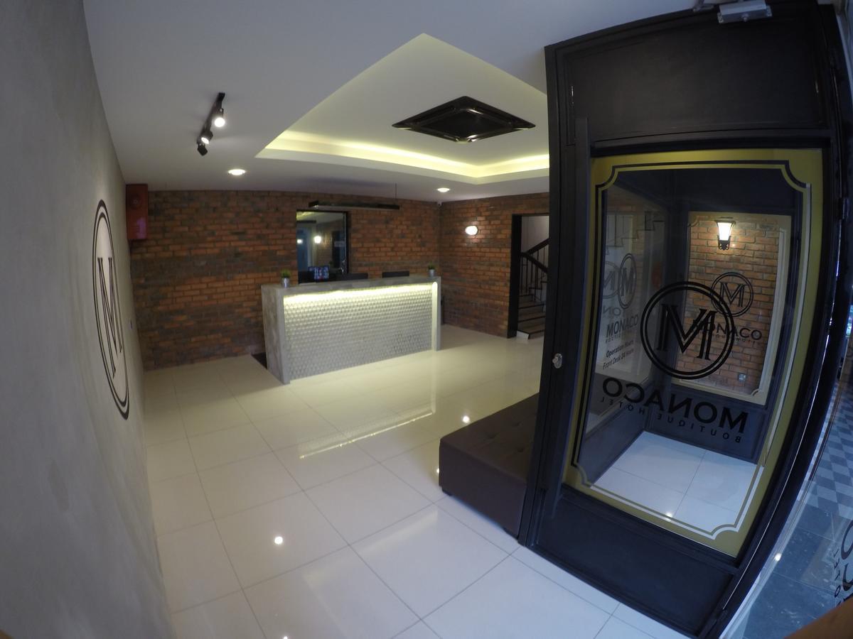 Monaco Boutique Hotel Sadong Jaya Kota Kinabalu Bagian luar foto
