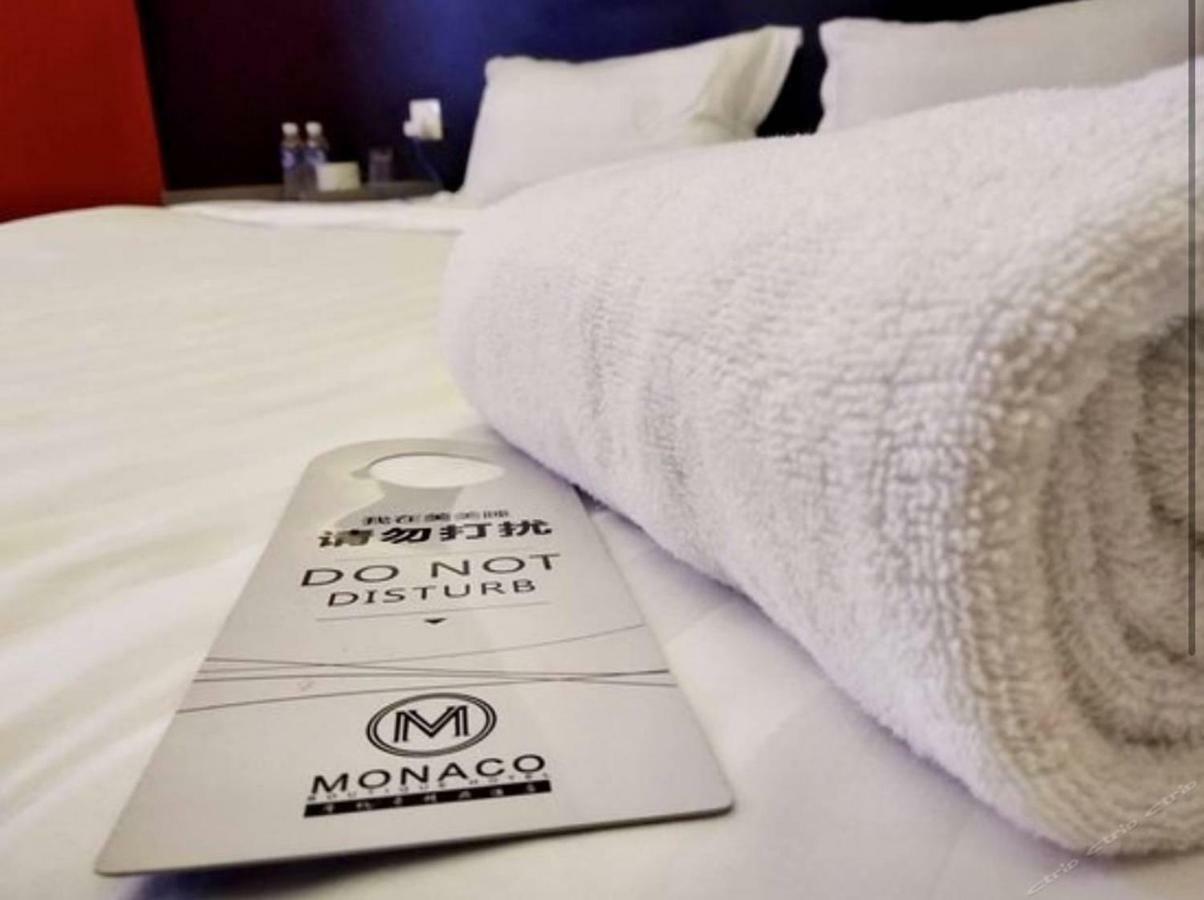 Monaco Boutique Hotel Sadong Jaya Kota Kinabalu Bagian luar foto